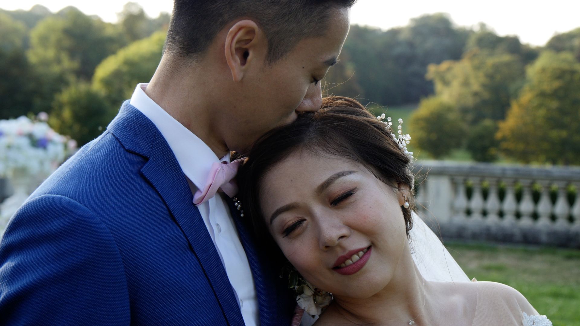 Film mariage Château de Bouffémont Val-d'Oise Île-de-France — Yang Junfeng — château XIXe forêt Montmorency parc 5ha Grand Salon plafonds 5m sculptures Carpeaux drone golf Nicklaus — Sylvain B Vidéaste Arras