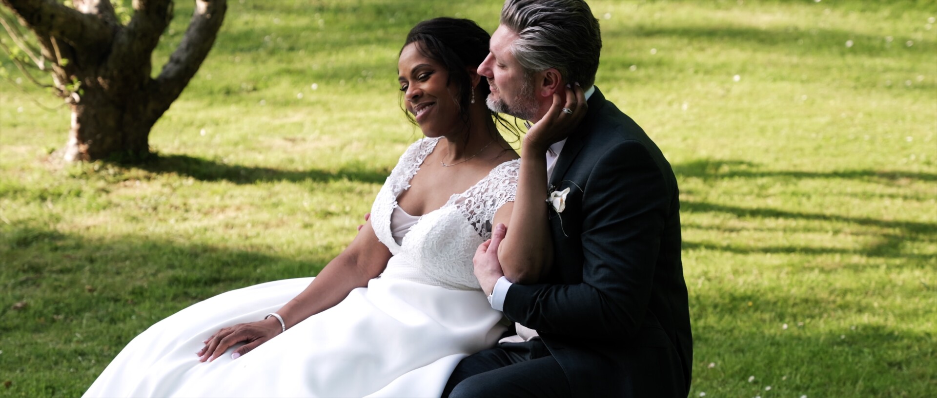 Film mariage La Chartreuse du Val de Saint-Esprit Gosnay Pas-de-Calais — Jessica et Thibaut — château XVIIIe jardins français étang 6 ha 53 chambres Robert II drone — Sylvain B Vidéaste Arras