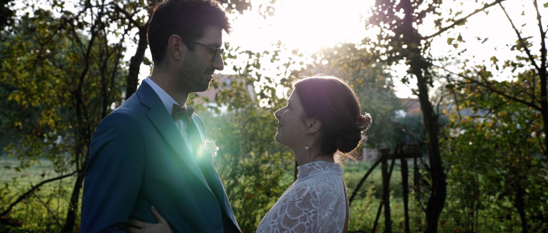Film mariage Manoir de Gavrelle Artois Pas-de-Calais — Pauline et Cyril — parc verdoyant cheminée 19 chambres drone 10km Arras — Sylvain B Vidéaste