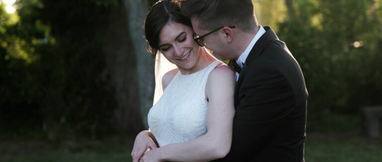 Film mariage Cense de l'Alouette Tertre Hainaut Belgique — Katlyn et Constantin — cour pierres bleues étang jardin XVIIIe drone — Sylvain B Vidéaste Arras